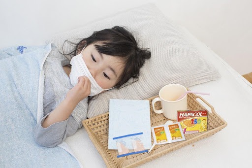 Paracetamol (Hapacol) là một loại thuốc giảm đau, hạ sốt