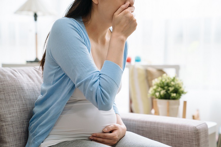  Đau họng khiến mẹ bầu thấy khó chịu