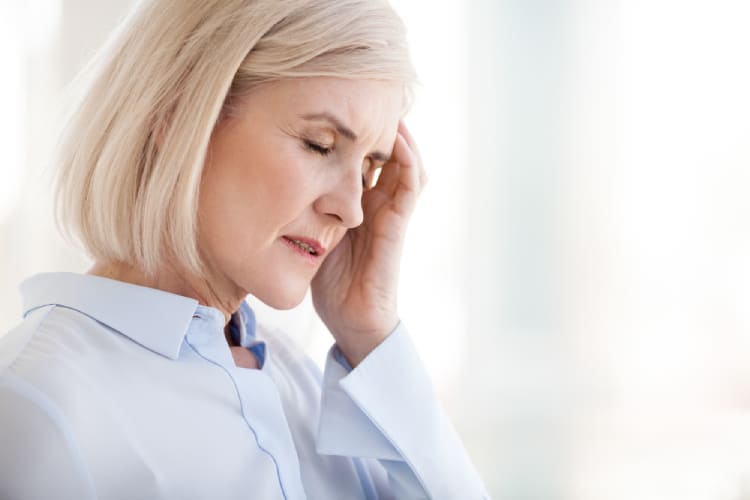Đau nửa đầu bên phải, đau đầu ở thái dương,… cần có phương pháp điều trị hợp lý và kịp thời