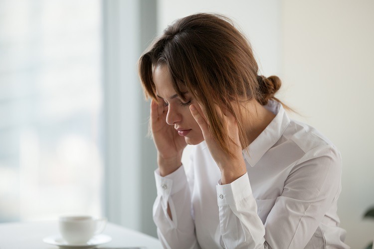 làm gì khi đau đầu, mệt mỏi