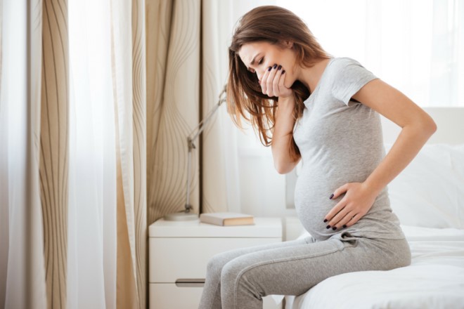 nguyên nhân khiến bà bầu đau răng
