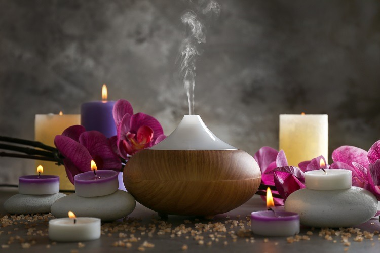 xong hơi tinh dầu để hạ sốt