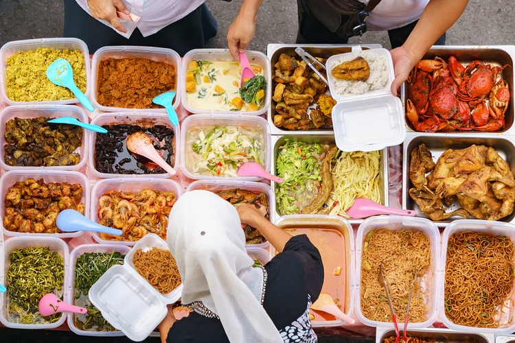 ăn uống kỹ lưỡng khi đi du lịch