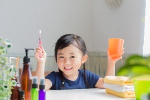 sâu răng sữa ổ trẻ em
