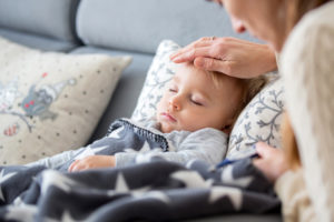 sốt siêu vi ở trẻ nhỏ