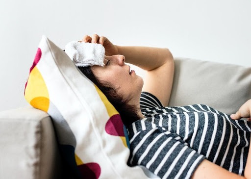 Những triệu chứng điển hình của tình trạng sốt cao không rõ nguyên nhân