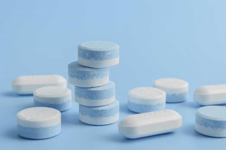 Việc sử dụng thuốc giảm đau phải tuân theo hướng dẫn của bác sĩ