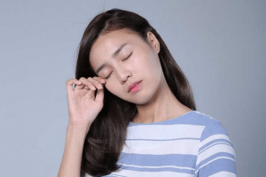 Cách giảm đau đầu hay quên