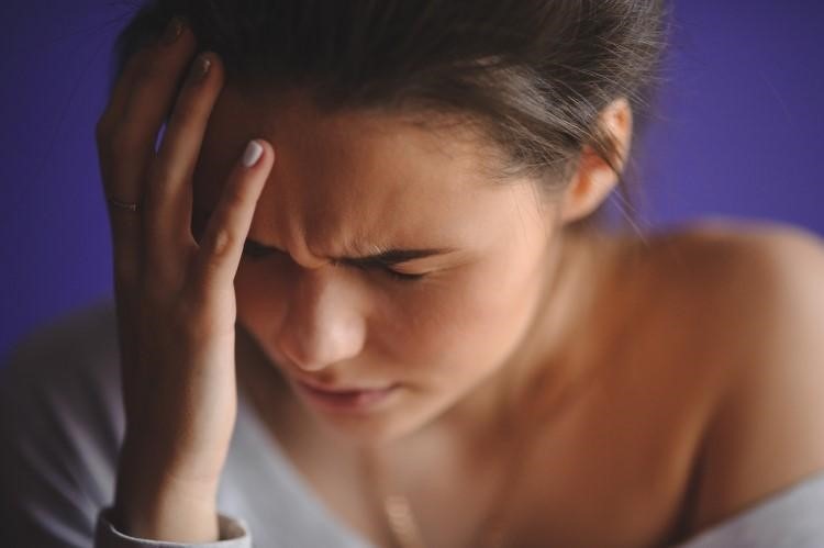 Lạm dụng thuốc giảm đau có thể gây đau đầu rụng tóc