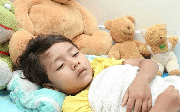 Trẻ bị cúm a sốt cao