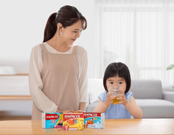 Sử dụng thuốc, lau mát là những cách giúp trẻ hạ sốt