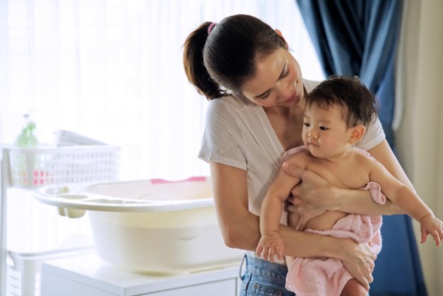 Vệ sinh hàng ngày cho bé phòng ngừa bệnh ngoài da