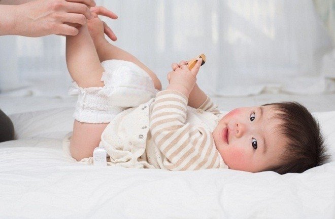 Cách chữa tiêu chảy cho bé