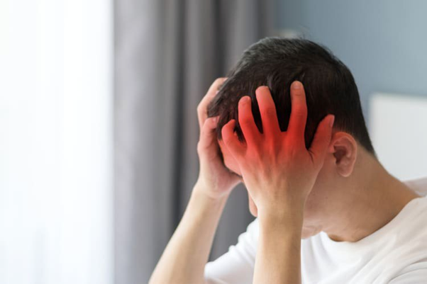 Triệu chứng đau đầu từng cụm