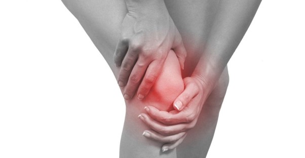 Đau khớp gối và những triệu chứng thường gặp