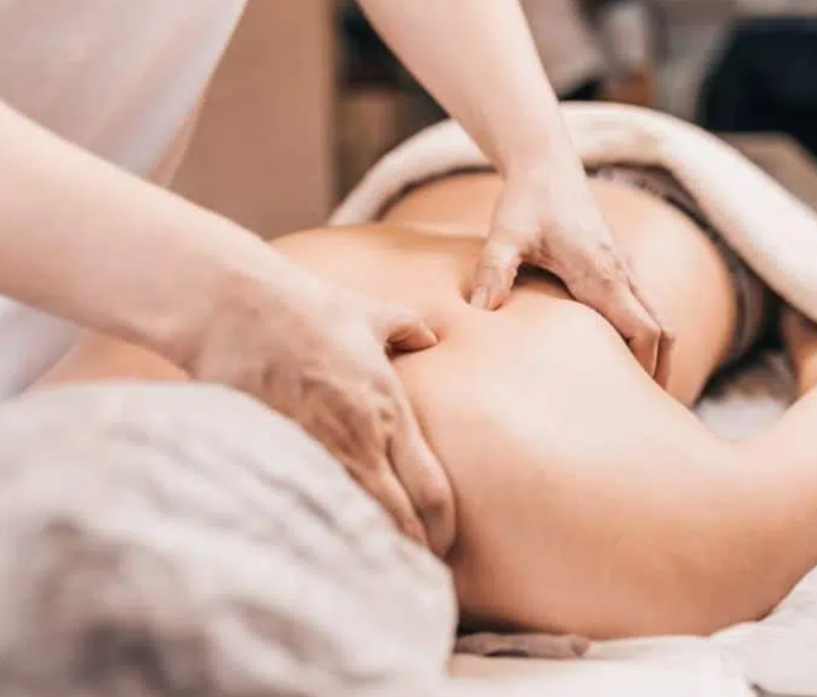 bấm huyệt giảm đau mông