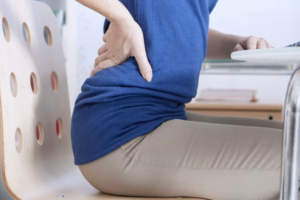 đau mông gần xương cụt