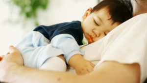 Trải qua cơn ốm cơ thể bé trở nên nhạy cảm hơn 