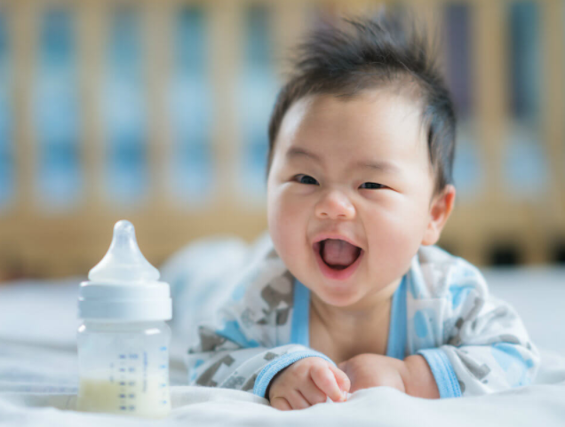 Bổ sung các chất dinh dưỡng phù hợp cho bé